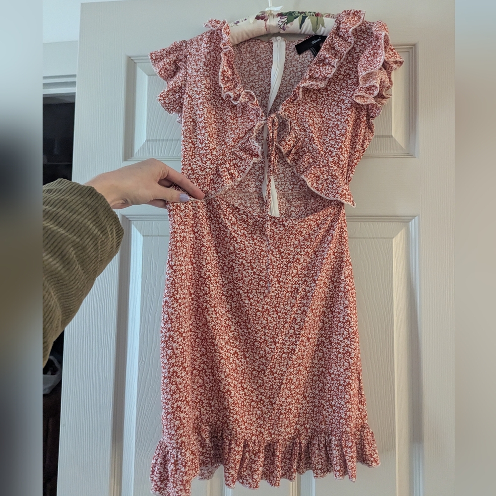 Floral Ruffle Tie-Front Dress - Picture 3 of 4